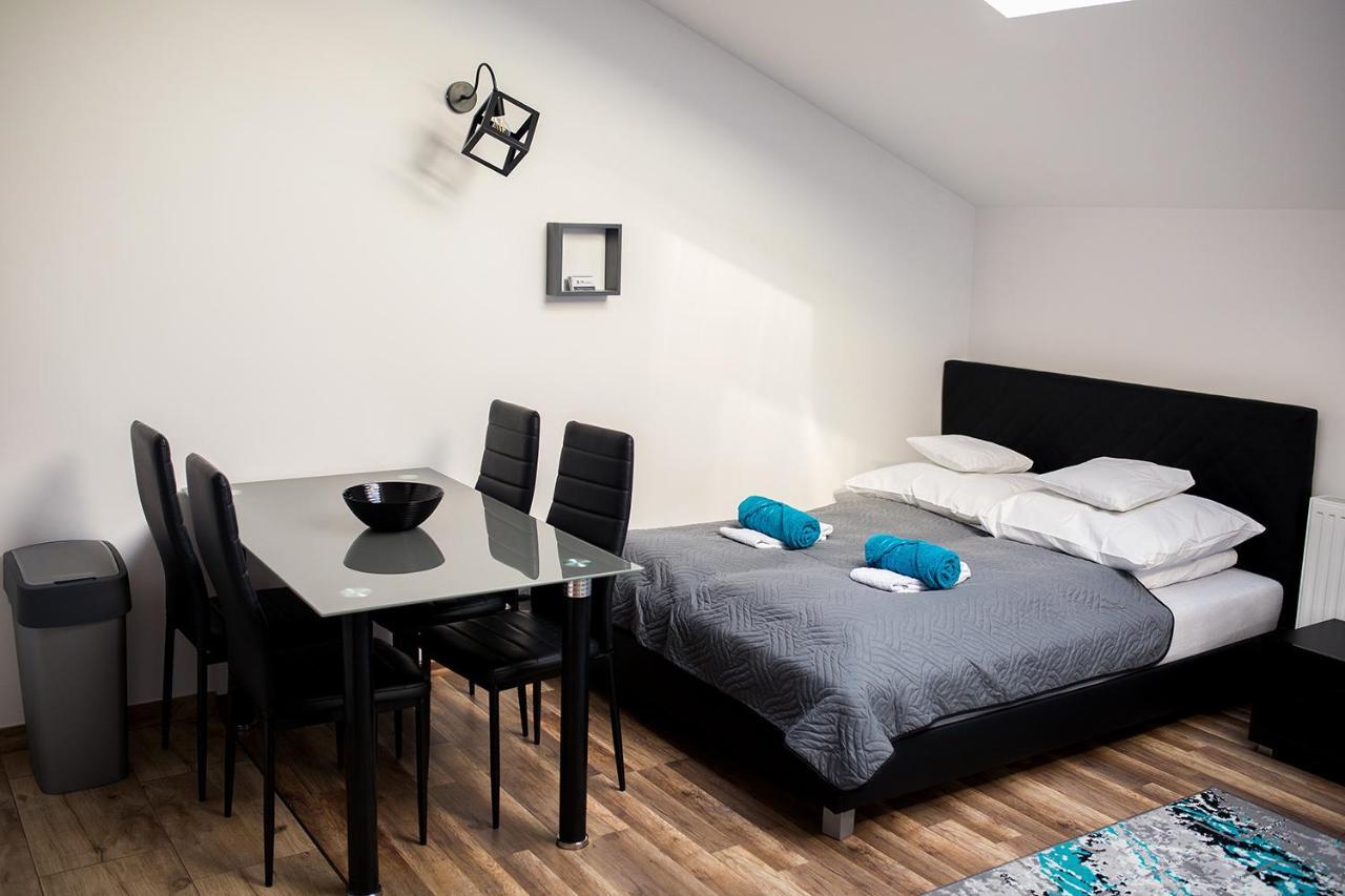 Apartament Manhattan Mielec Eksteriør billede